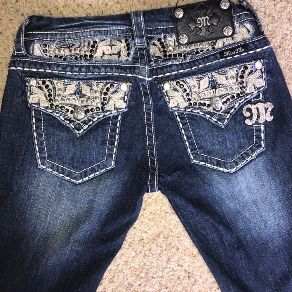 Miss Me jeans Style No: JE8032B2